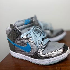 Nike Womens High Dunk Sneakers - Like New - Sz 6.5